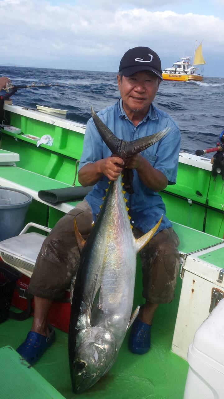 【速報】ジギングでも、エサでも。本日もコマセキハダ船、絶賛白星激走中！