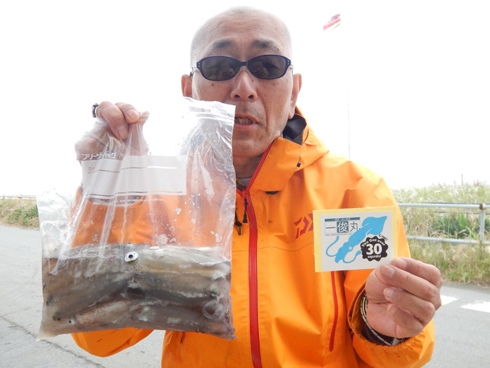 【6月9日】状況が悪い中、ライトマルイカ船トップ32杯！