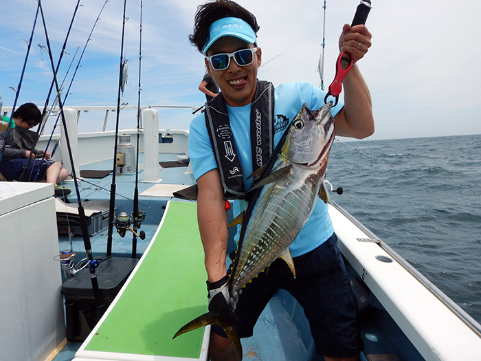 【速報】キス・コチ・ヒラメ船&ライトヒラメ五目船、ヒラメの食い活発！　シイラ船でキメジ6.3キロ！