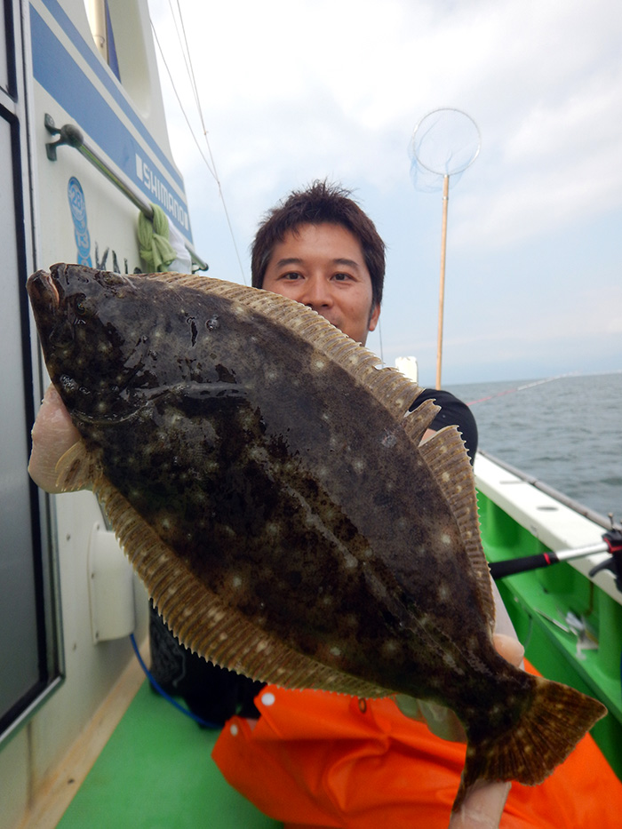 【7月20日】湾内に多数のキハダ、キメジ、キハダのナブラ見えるも……。