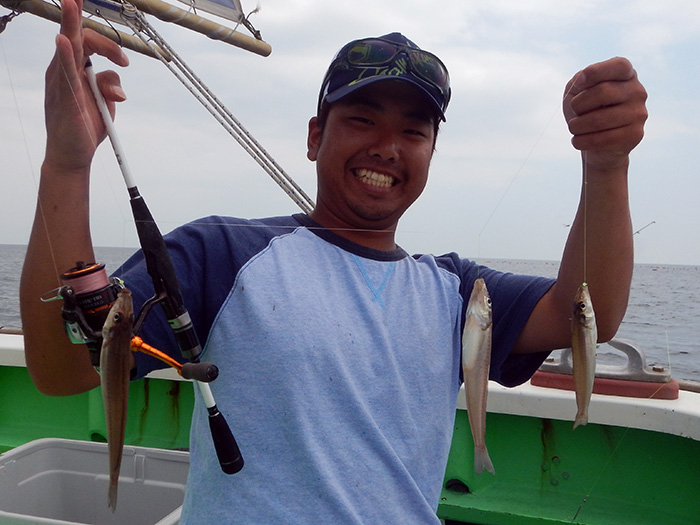 【7月23日】9.7キロのキメジキャッチの詳細と、明日の『キス・コチ・ヒラメ船』は満船となりました。