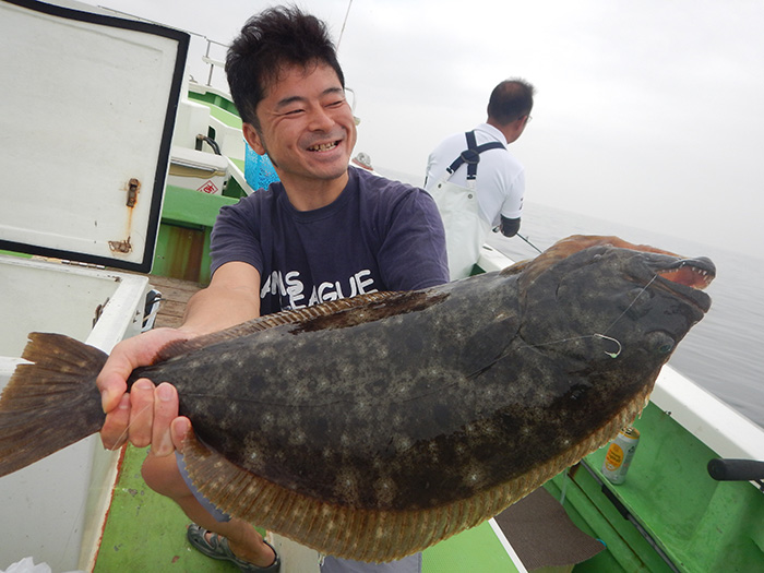 【速報】ライトヒラメの食いが止まらない、2.9キロを含むトップ5尾!